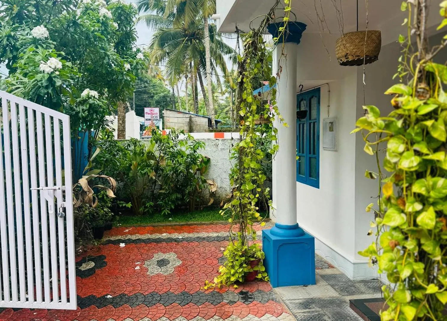 Moon Villa 01 Varkala 3Bhk With Kitchen 0*,